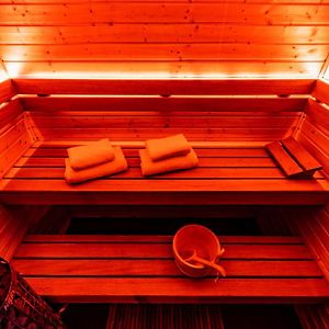 SPA LOVE APARTAMENT SAUNA JACUZZI Romantyczny apartament dla zakochanych